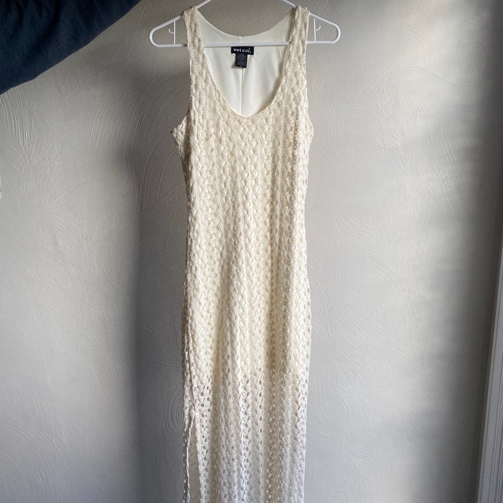 Lace Maxi Dress
